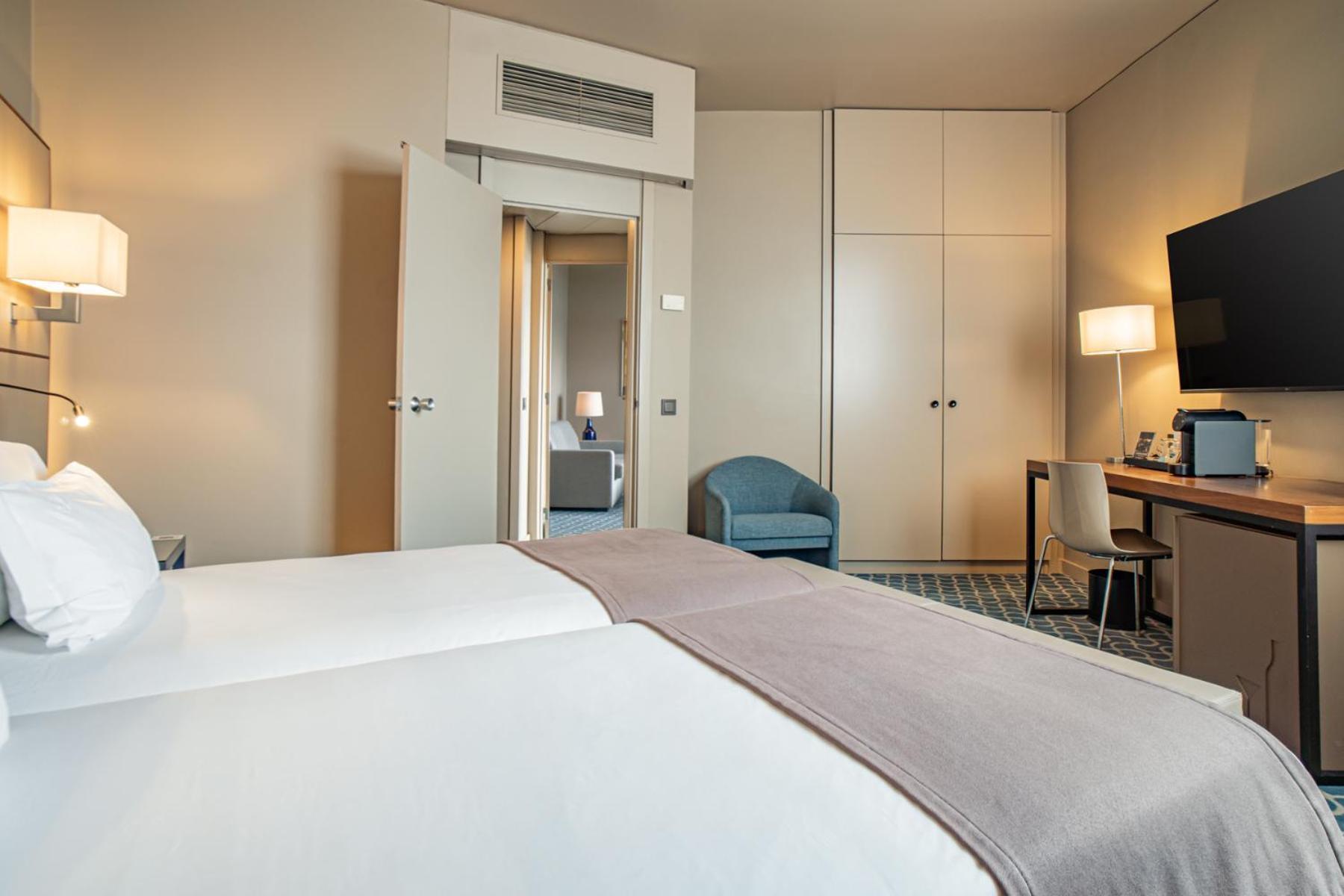 Dom Henrique - Downtown Hotel 4*