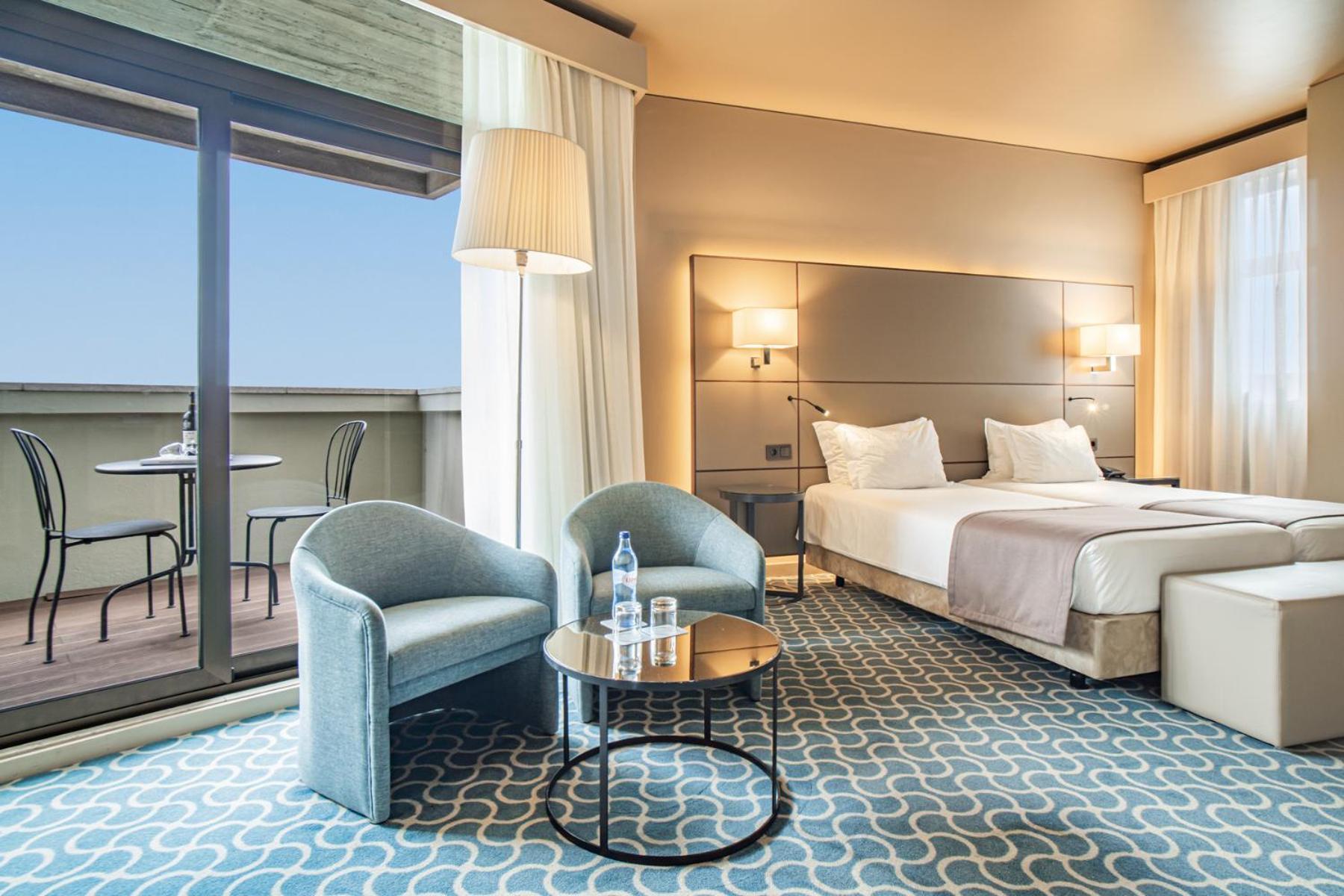 Dom Henrique - Downtown Hotel 4*