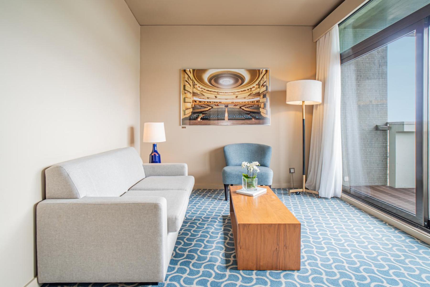 Dom Henrique - Downtown 4*